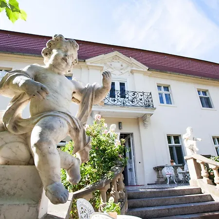 Schloss Blankensee Gaestezimmer Trebbin